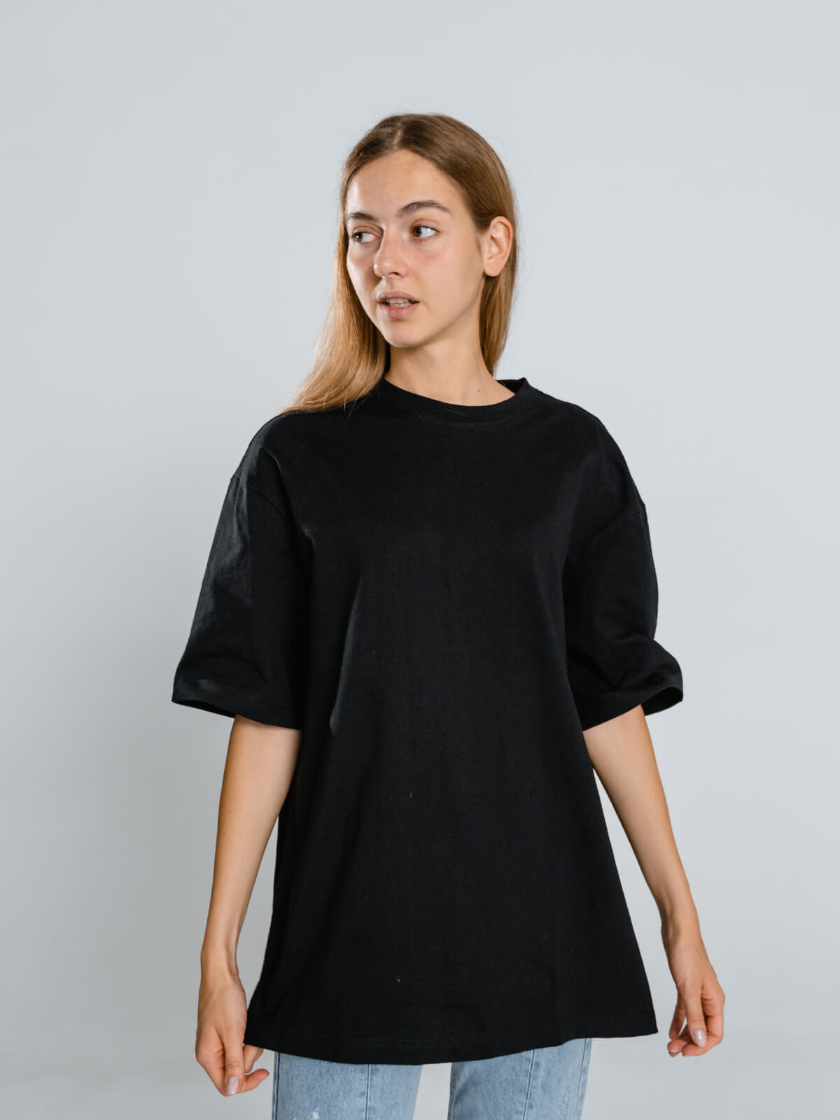 Black oversized t-shirt